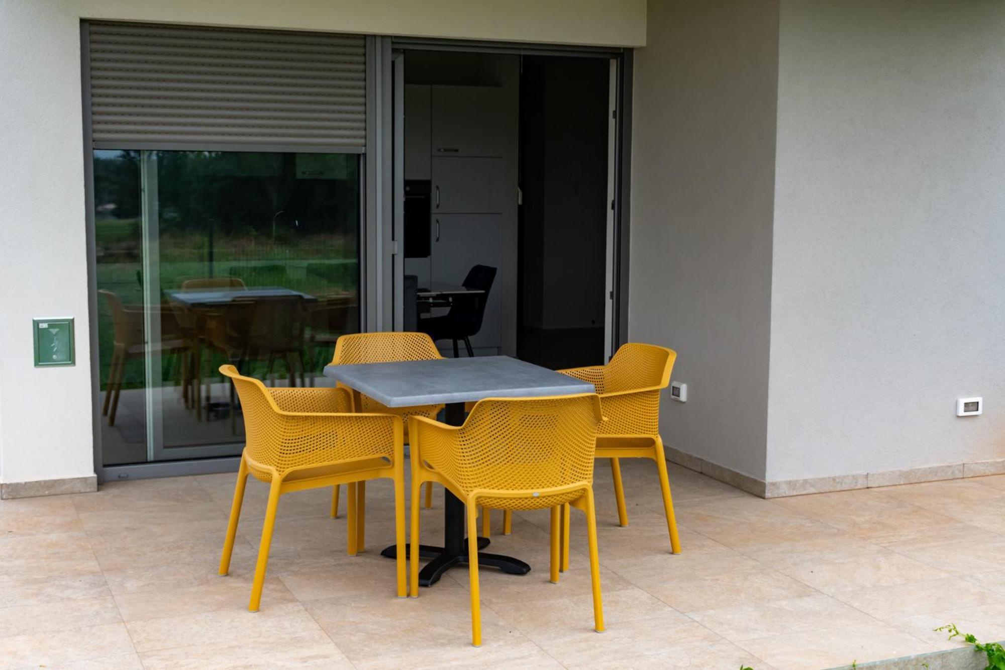 Baden Resort Basanija, Umag-With Sea View, Parking And 300M From The Beach Zewnętrze zdjęcie