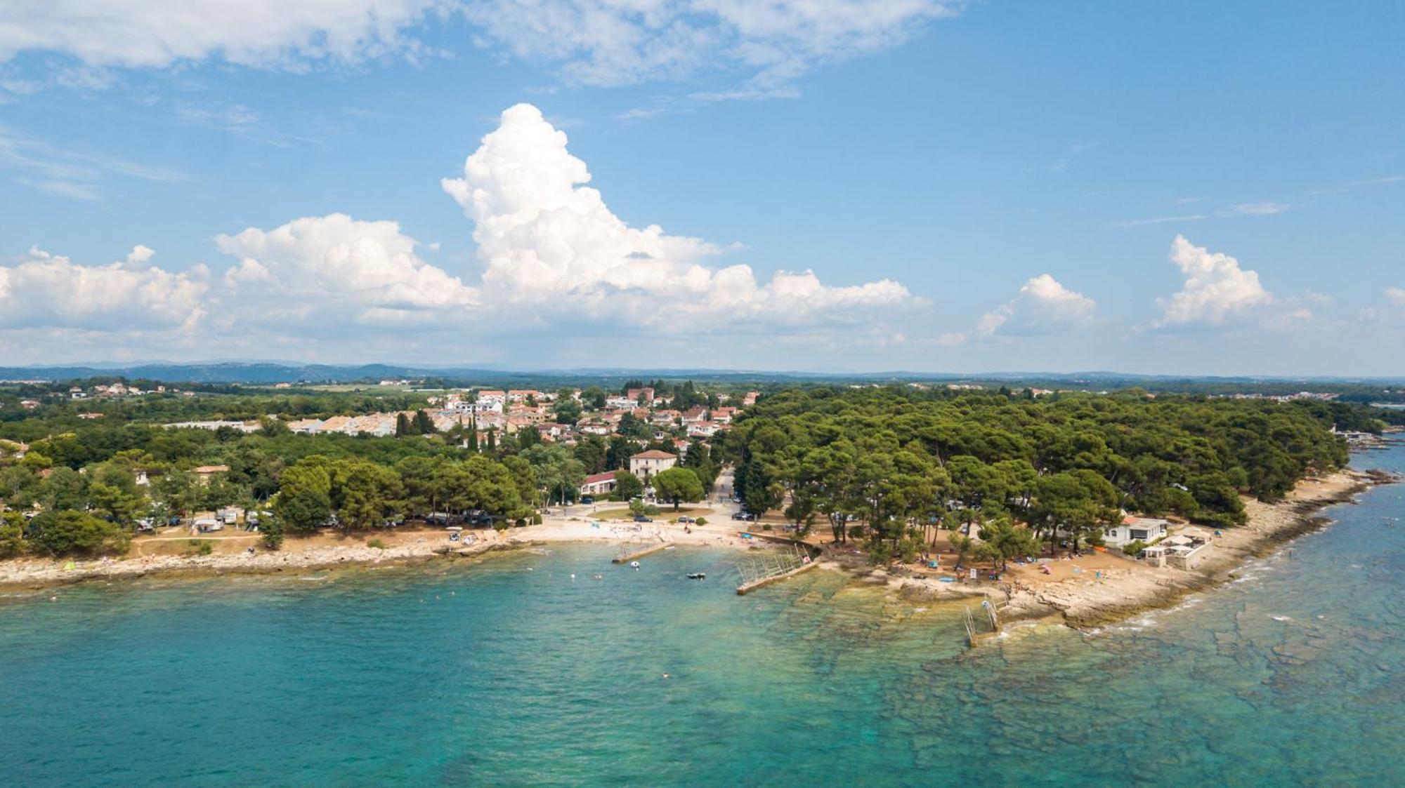 Baden Resort Basanija, Umag-With Sea View, Parking And 300M From The Beach Zewnętrze zdjęcie